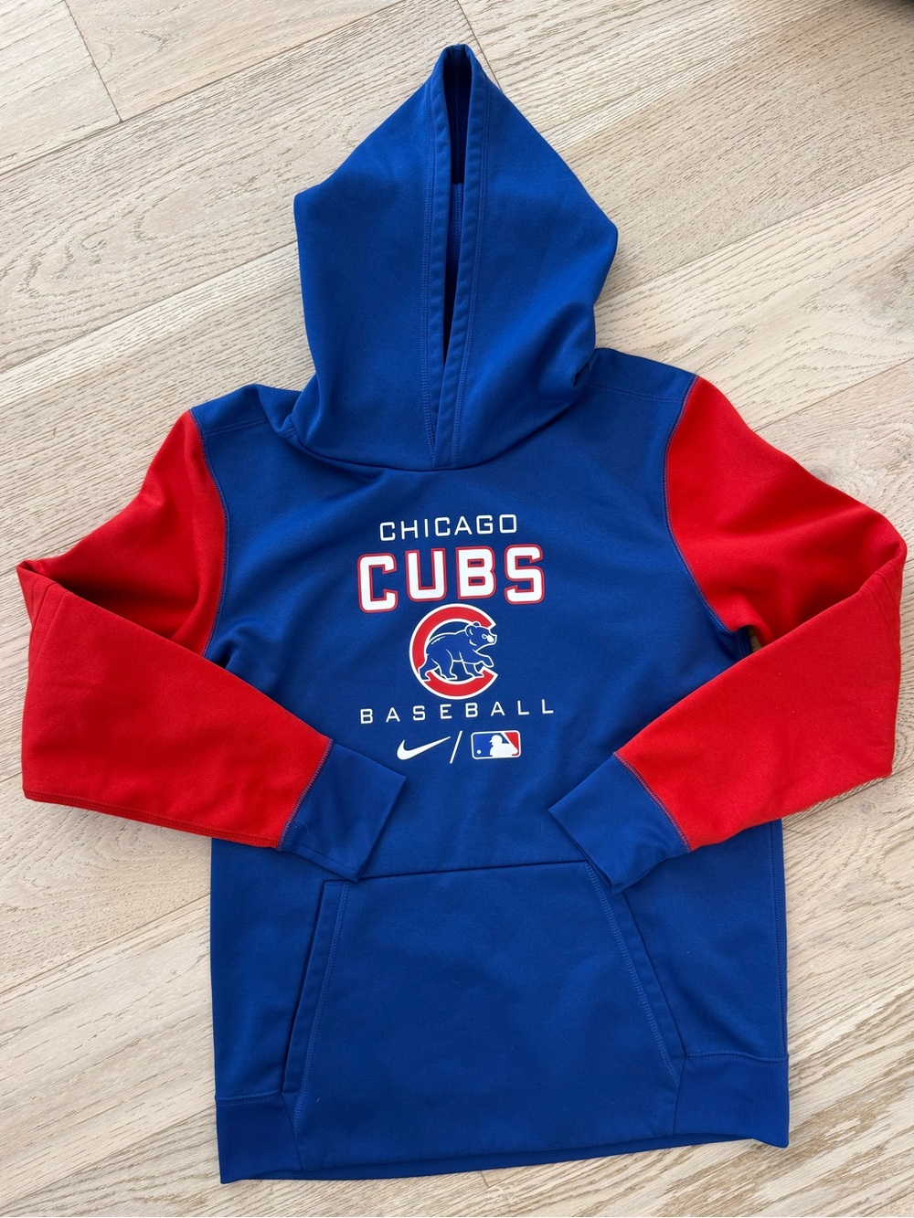 Kids Nike Chicago Cubs Hoodie (therma-fit)